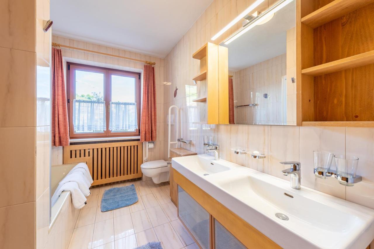 Haus Bellutti Apartment Termeno Bagian luar foto